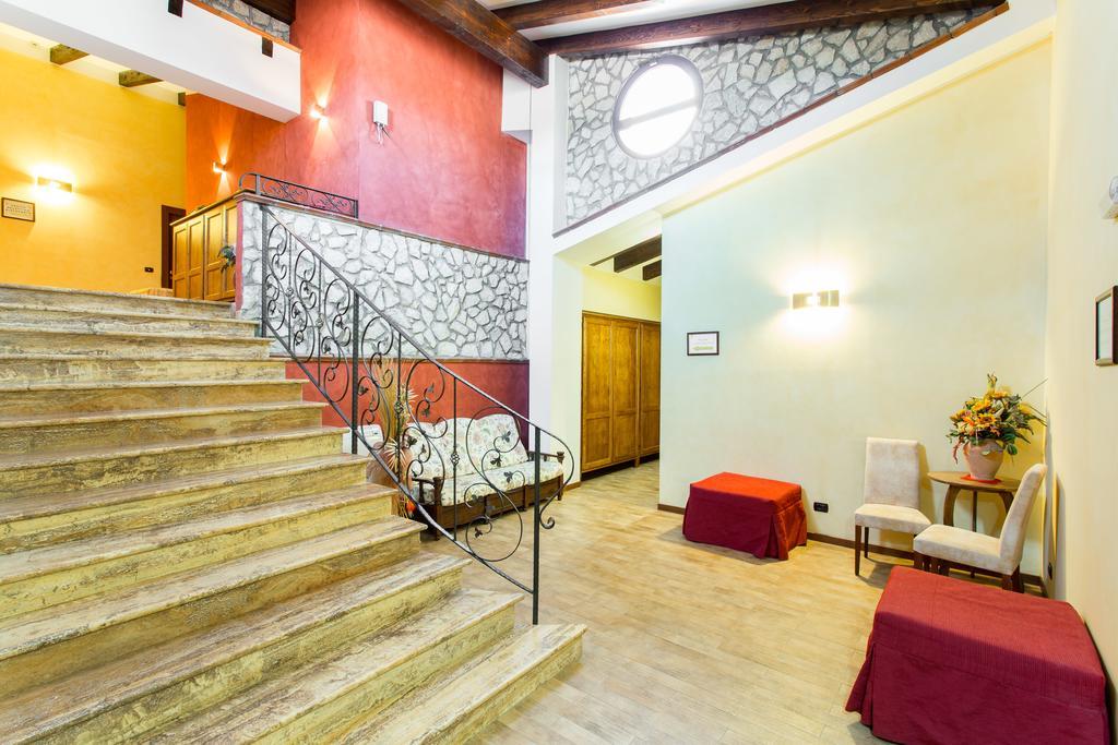 Villa Santa Caterina Montalto Uffugo Exterior foto